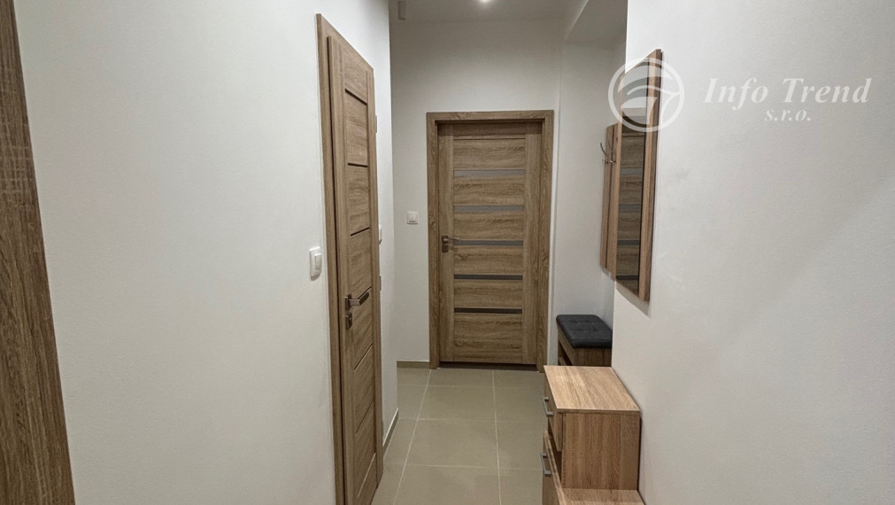 Na prenájom 2 izbový byt, blízko centra mesta Bardejov