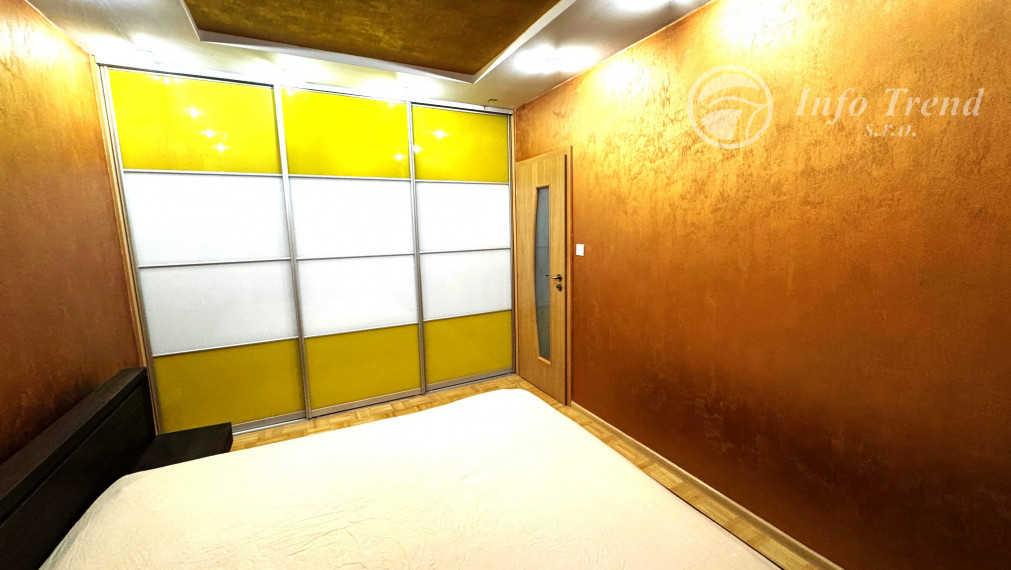 Priestranný  3- izbový byt v Bardejove