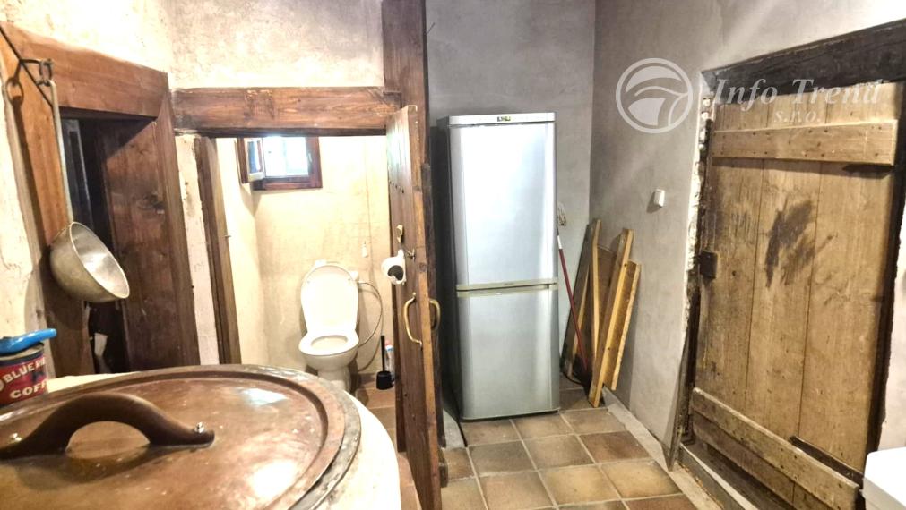 Rekreačná chata - dobová drevenica v Livovskej Hute