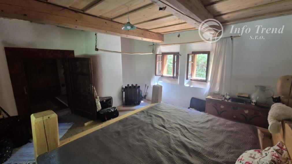 Rekreačná chata - dobová drevenica v Livovskej Hute