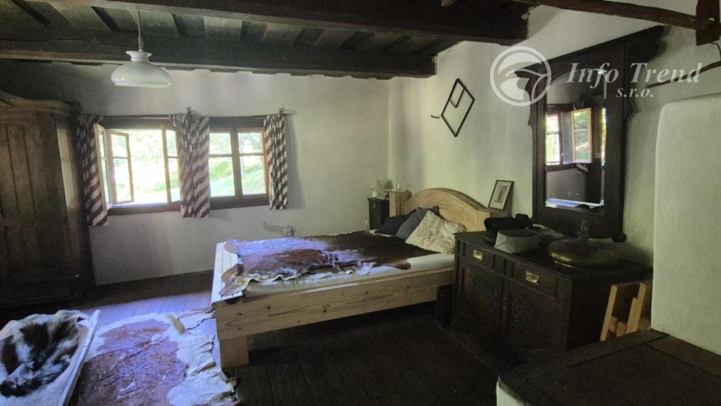 Rekreačná chata - dobová drevenica v Livovskej Hute