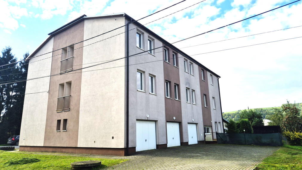 3-  izbový byt s garážou v obci Kurima