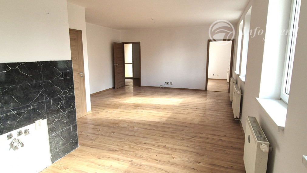 3-  izbový byt s garážou v obci Kurima