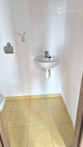 3-  izbový byt s garážou v obci Kurima