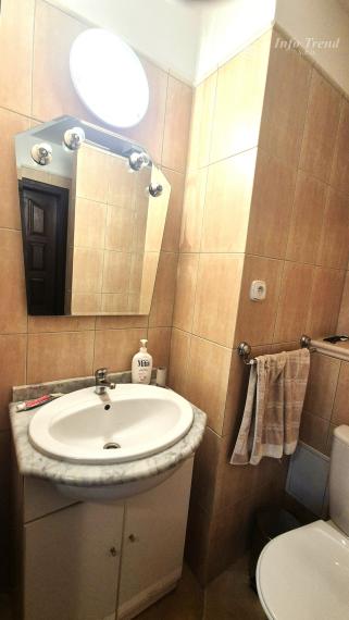 Veľká Murovaná chata v obci Nižná Polianka