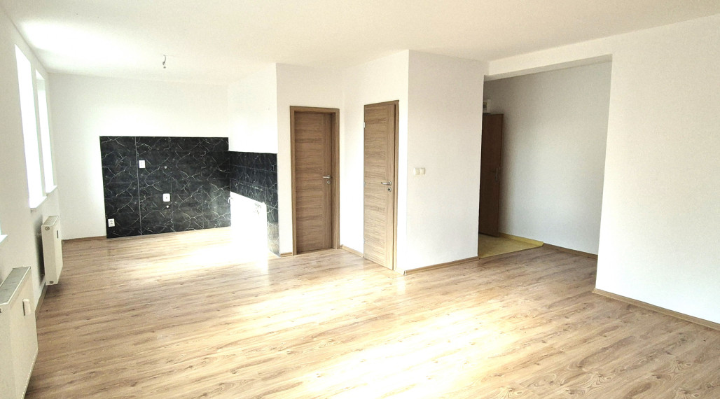 3-  izbový byt s garážou v obci Kurima