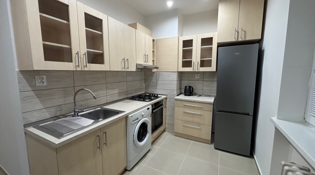 Na prenájom 2 izbový byt, blízko centra mesta Bardejov