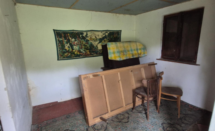 Veľký pozemok v Bardejove časť nad Šibeňou horou s murovanou chatou - fotografia 18