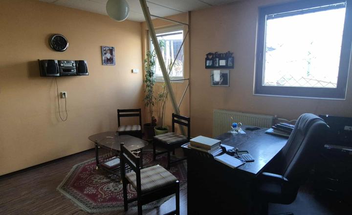 Skladová a výrobná hala v Bardejove - fotografia 7
