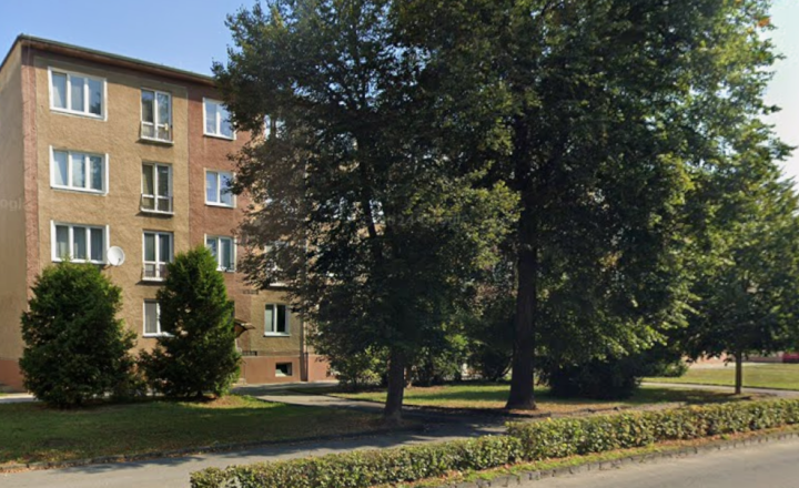 2 - izbový byt v centre mesta Bardejov - fotografia 1